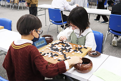 「第16回愛媛こども囲碁大会」を開催します！　～少年少女棋士が盤上で熱い戦いを繰り広げます～
