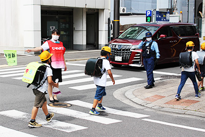 「児童生徒をまもり育てる日」へ活動協力